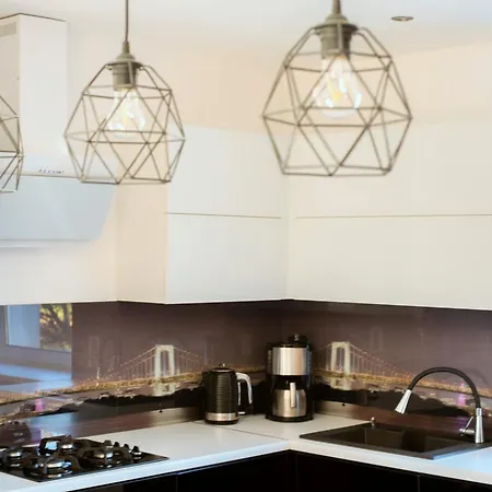 Lumiere Apartment *