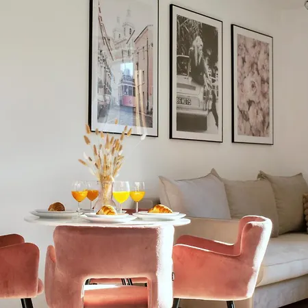 Lumiere Apartment *